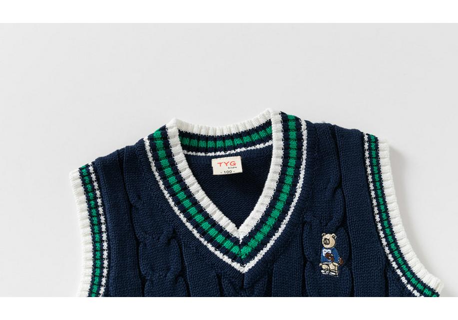 Autumn/Winter Boys' British Style V-Neck Thick Knit Cotton Yarn Sweater Vest