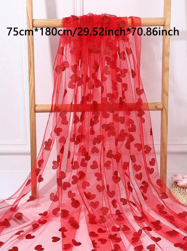 1pc Valentine s Day Mesh Heart Shaped Table Runner, Red & Pink Heart Mesh Tablecloth, Romantic Atmosphere Decor For Valentine s красный