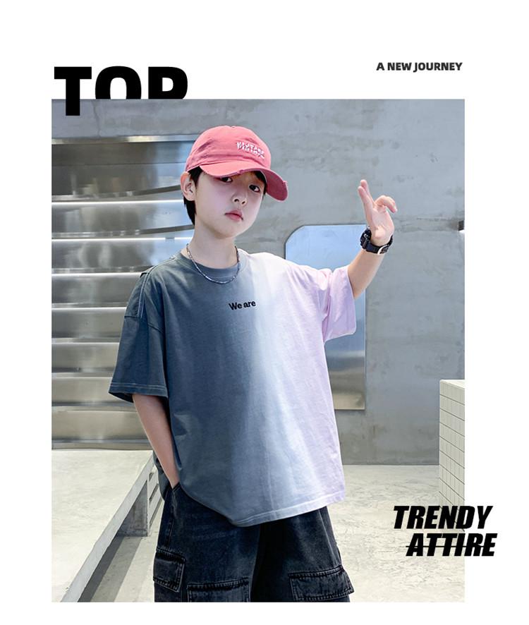 Boys' handsome short sleeved T-shirt 2026 new style big children's summer clothes half sleeved summer top boys' T-shirt trendy T