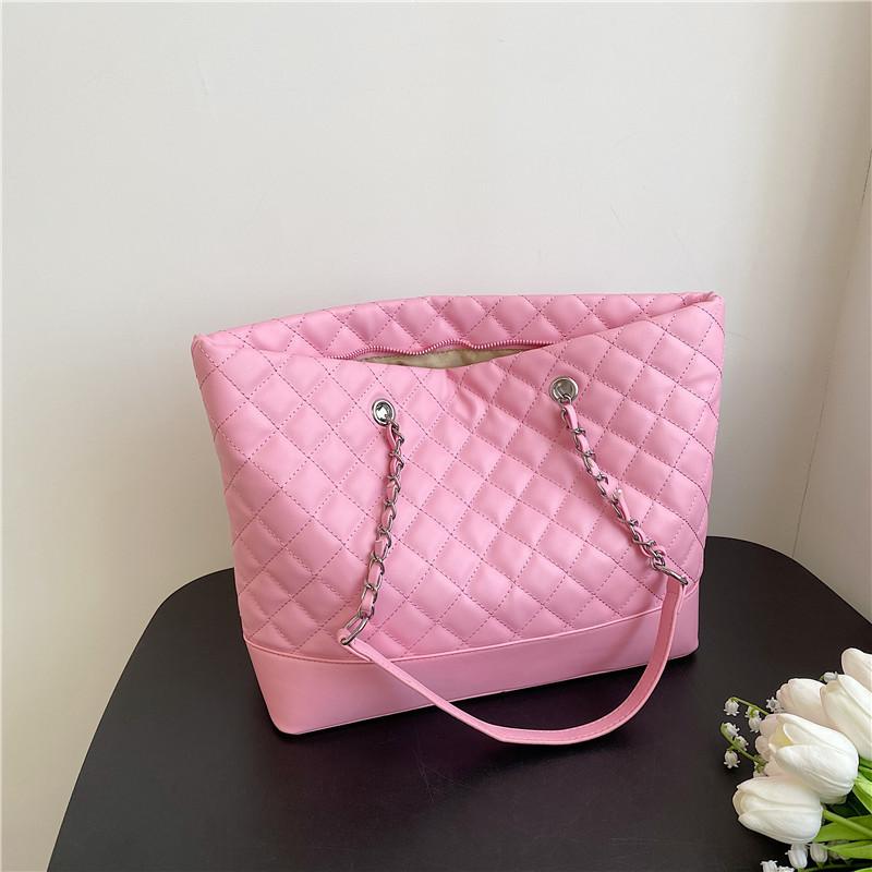 

Сумка большой вместимости женская 2025 новая высококачественная текстурированная с ромбовидной цепочкой летняя сумка-класс тоут розовый