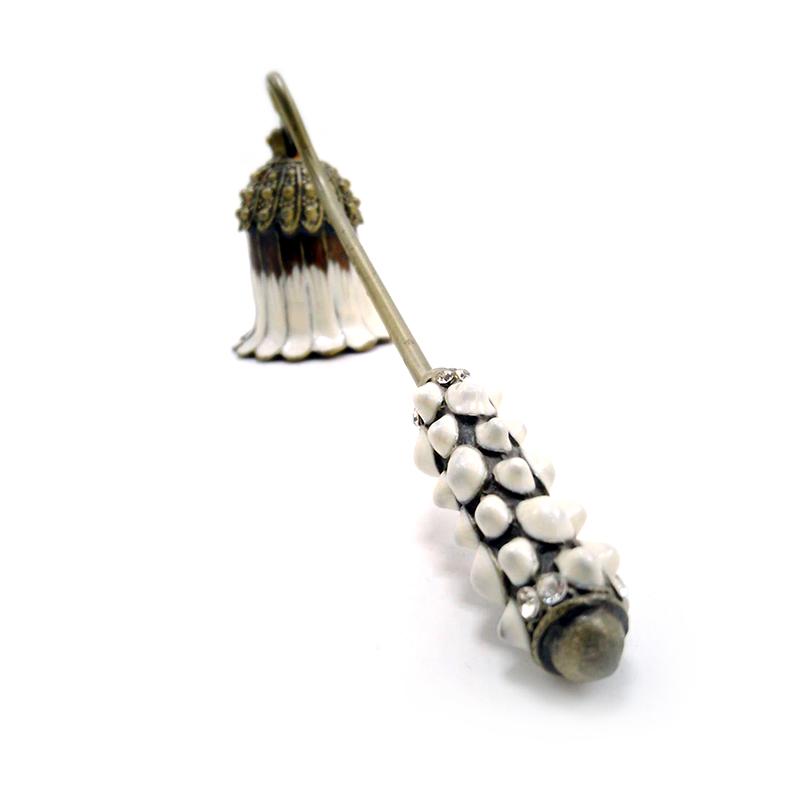 Candle Snuff Tool Candle Extinguisher Hand Tool Bell Shaped For Putting Out Candle Flame Versatile Accessory Durable