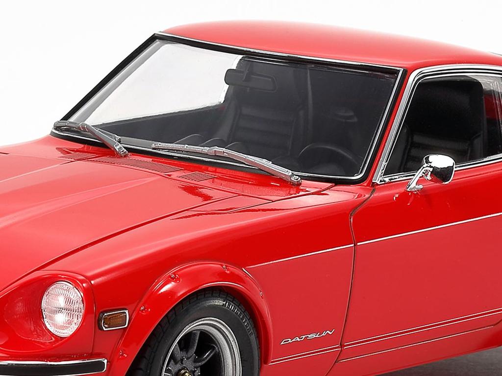 Tamiya 1/24 Sports Car Series No. 367 Nissan Fairlady 240Z Street Custom Plastic Model Kit 24367