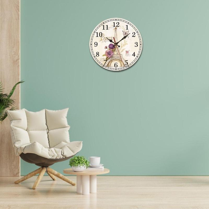Silents Wood Wall Clock In Round Shape for Touch of European Elegances