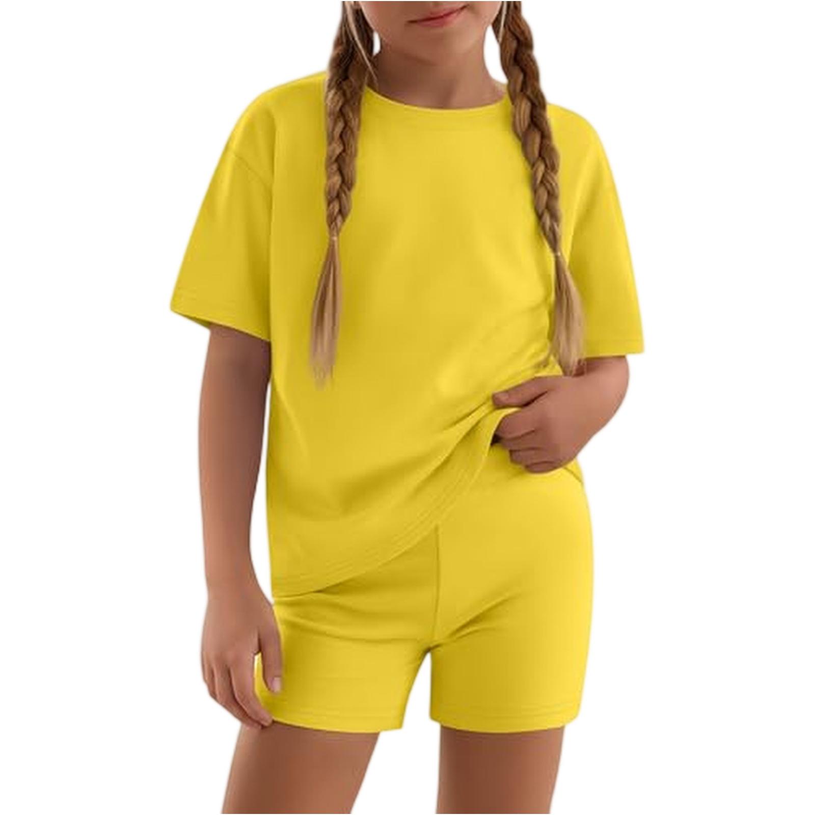 

Kid Patriotic Outfit - Short Sleeve & Shorts 2-Piece Set For Boy And Girl 150 жовтий