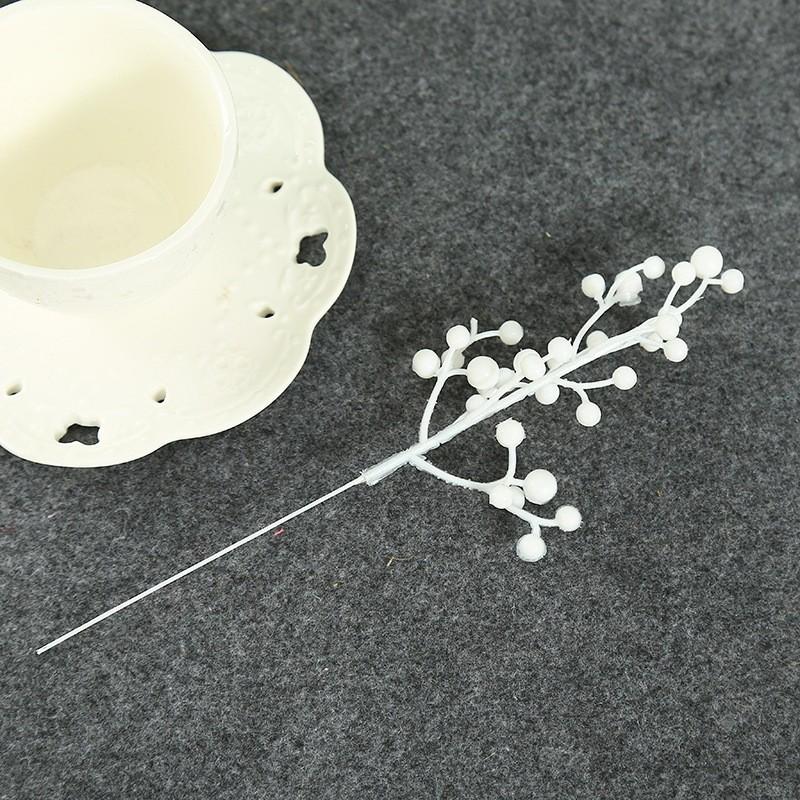 Handmade Christmas Pine Needle Sprigs & Branches for DIY Wreaths & Cake Decorations