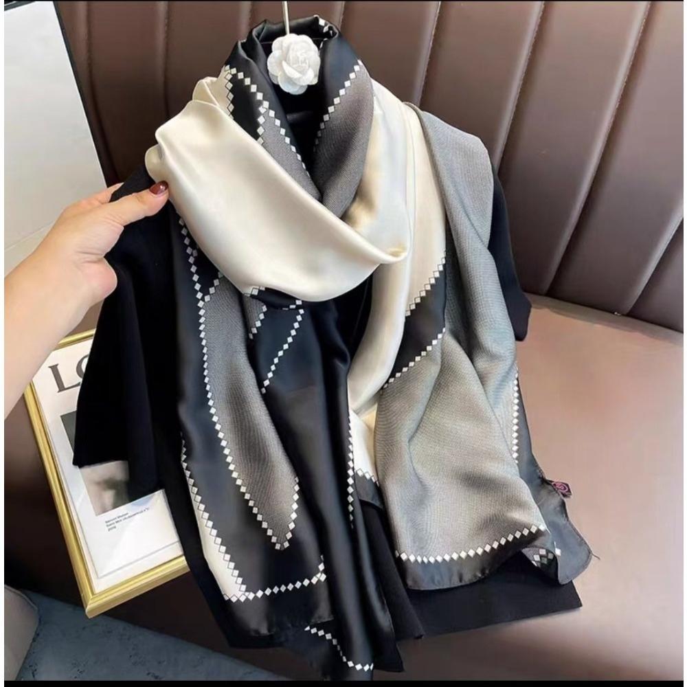 180X85Cm Diamond-Shaped Color Block Scarf Women S Autumn And Winter Cotton And Linen Scarf Warm Sun Protection Neck Shawl