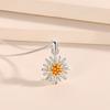 Female Little Daisy Necklace, Japanese and Korean Student Mori Chrysanthemum Clavicle Chain Necklace