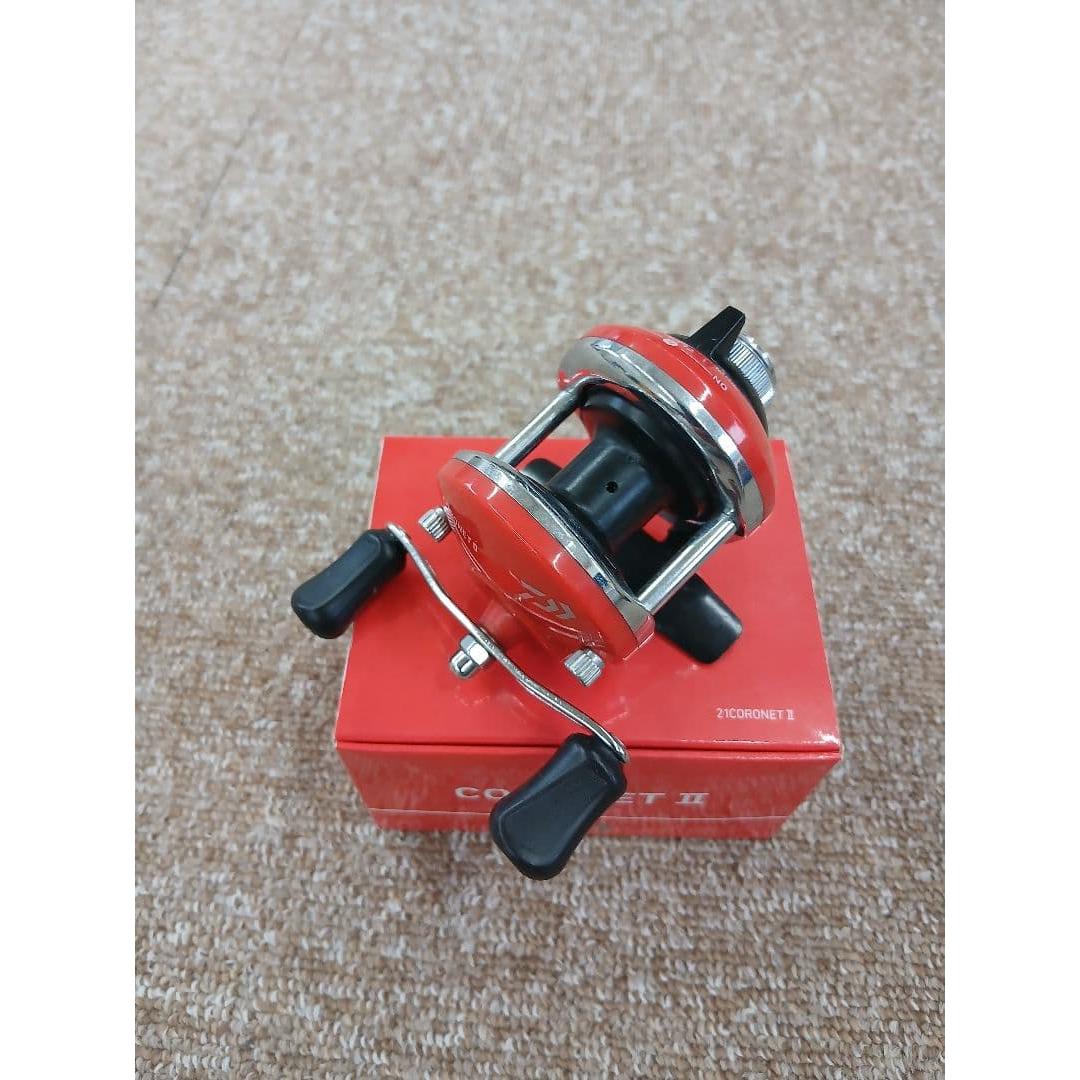 Used Daiwa CORONET II bait reel small