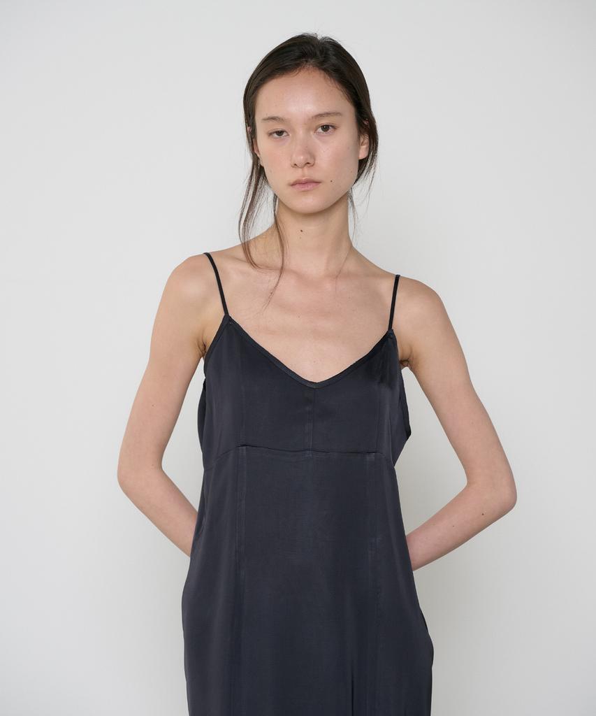 Jeonggamseutyudio Cut Off Sleeveless Long Dress_2 Color