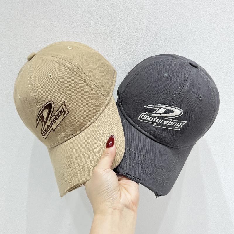 Embroidered Casual Baseball Cap for Boys and Girls Spring and Summer Sun Hat Korean Style Face Showing Little Duckball Cap