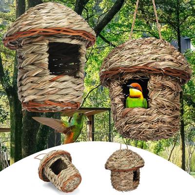Domek pro kolibříka se šňůrkou z trávy Ručně tkané místo k odpočinku Venkovní závěsná přírodní ptačí budka Ptačí bouda Venkovní potřeby