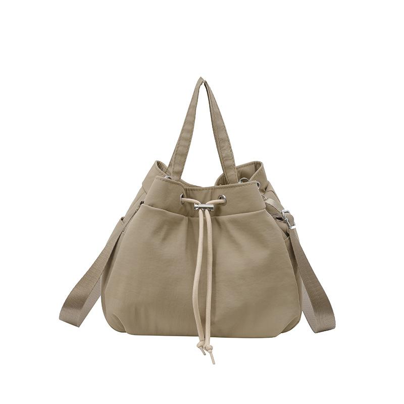 Large-capacity underarm bag women's bag 2025 spring new simple solid color foreign trend casual shoulder bucket bag