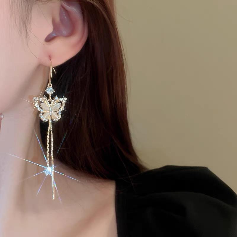 New Fashion Trend Unique Design Elegant Delicate Zircon Butterfly Tassel Earrings For Women Jewelry Wedding Party Premium Gifts