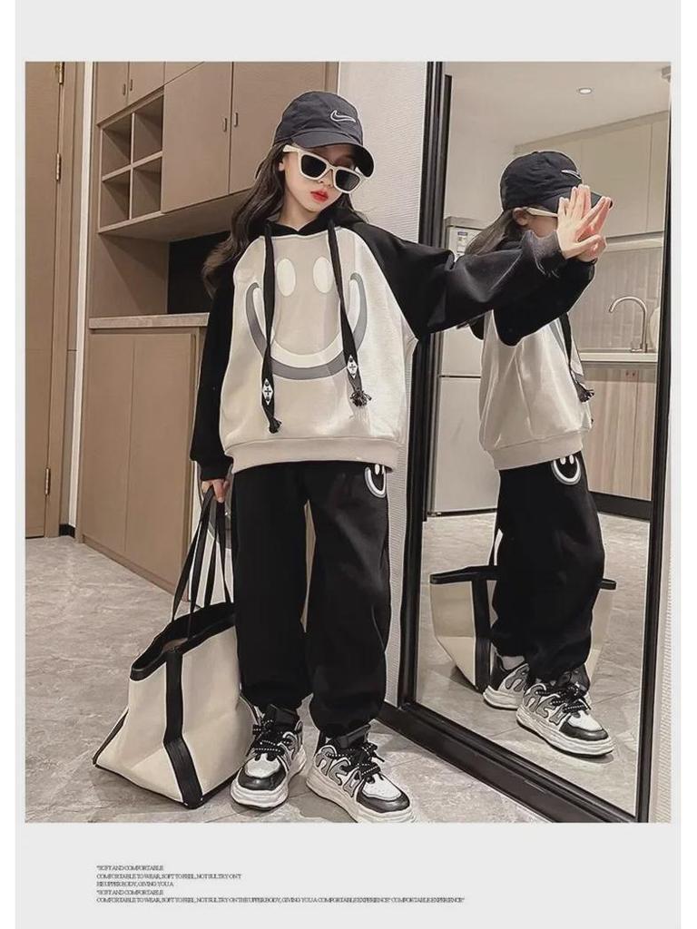 Dívčí jarní a podzimní módní svetr dvoudílný volnočasový oblek