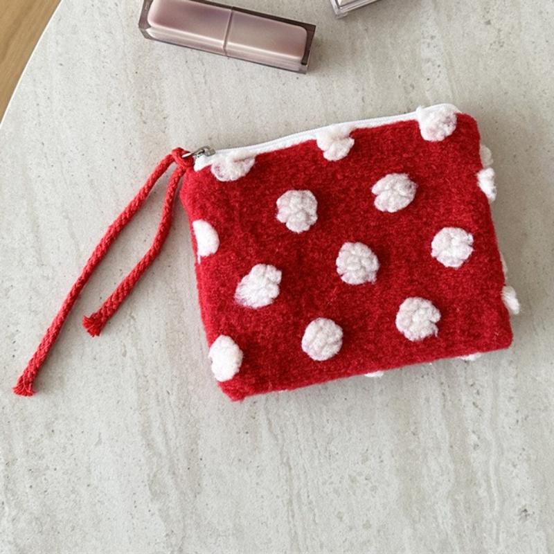 Cute Women Makeup Mini Bag Korean plush cute Portable Coin Purse Small Pouch Handbag Kawaii Female Cosmetic Storage Zipper Bag