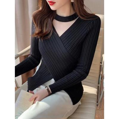 Autumn and Winter New Neck Knitted Bottoming Shirt Female Slim and Thin Design Sweater Pullover with Fashionable Inside