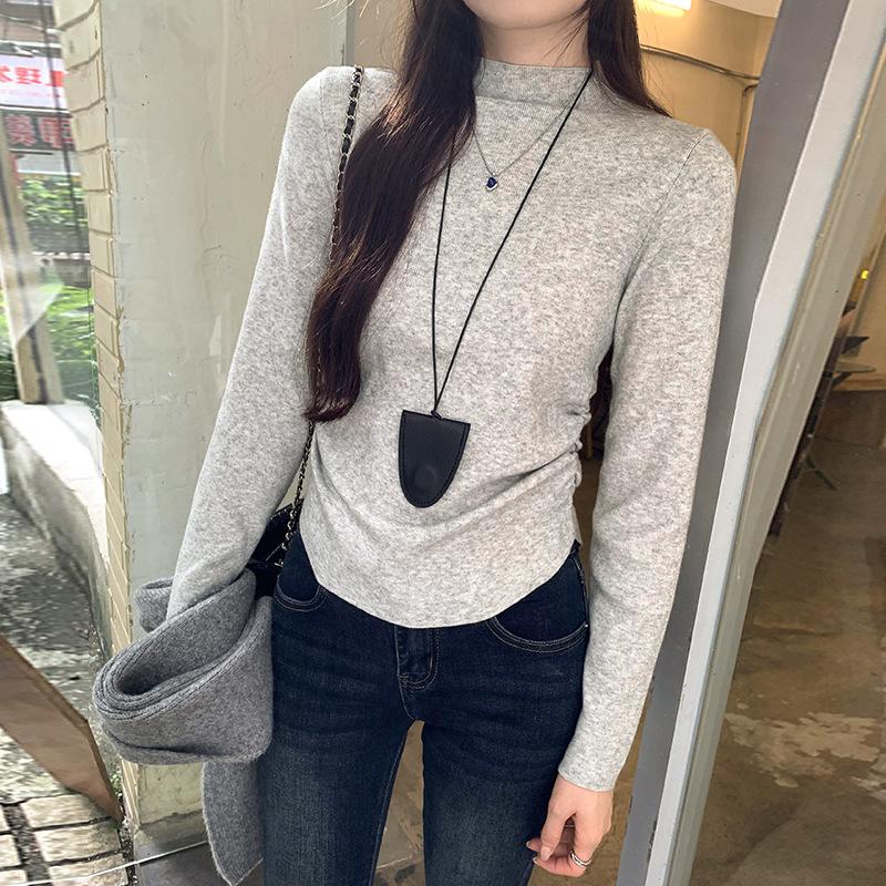 Женский свитер с неравномерной складкой и полувысоким воротником новый утягивающий внутренний топ на осень и зиму повседневный свитер с высоким воротником S 2929₽