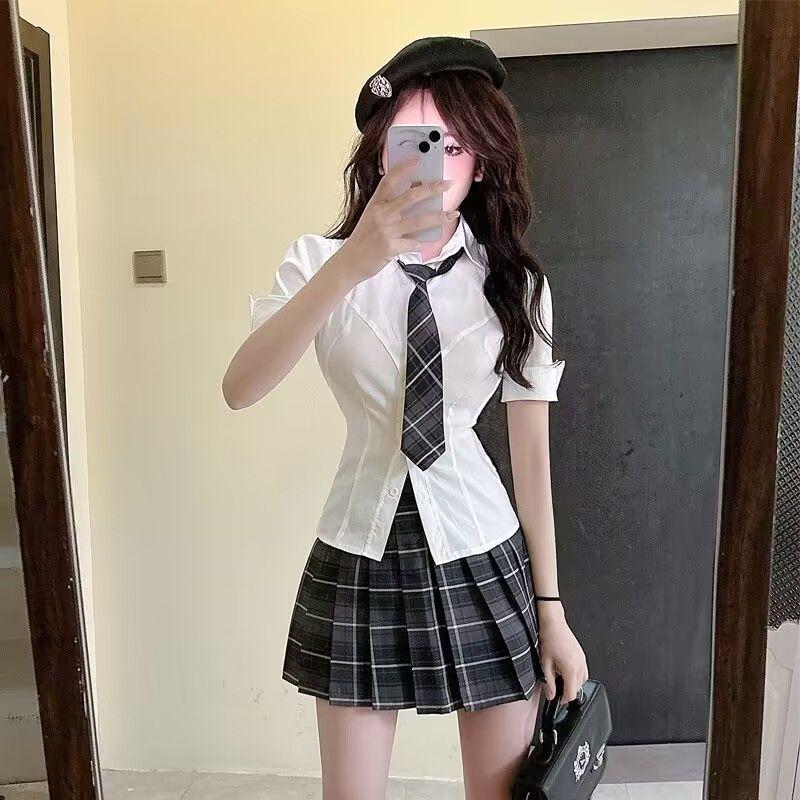 Senior Girl Waist-Cinching JK Uniform Shirt - Japanese Summer Academic Style, Short-Sleeved, Pure Desire