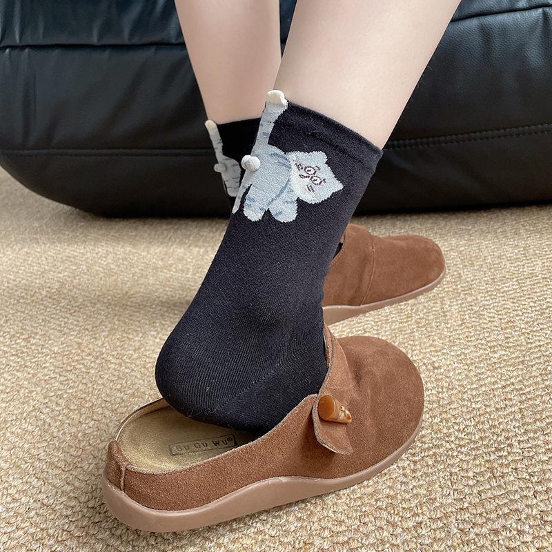 Trendy Cartoon Cat Egg Women's Mid-Calf Cotton Socks - Autumn/Winter Individualistic Funny Long Socks