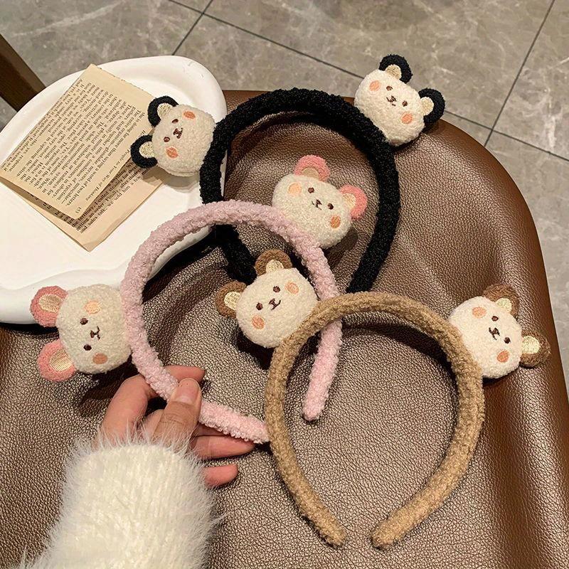 1pc Cute Plush Bear Headband, elastic & soft polyester, ideal for women & girls during skincare & makeup.