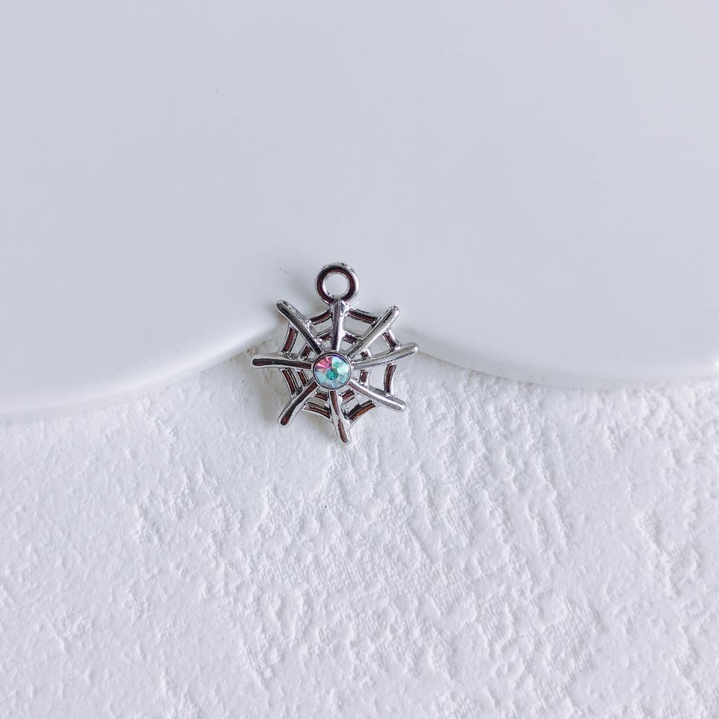 2pcs Alloy Pendants Spider Shape Colorful Unique Style Single Hole Pendants for Jewelry Making DIY Handmade Supplies Accessories