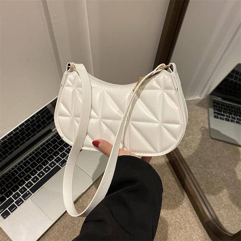Niche Design Bag Women 2024 New Retro Casual Handbag Shoulder Bag Fashion Trend Underarm Bag Women