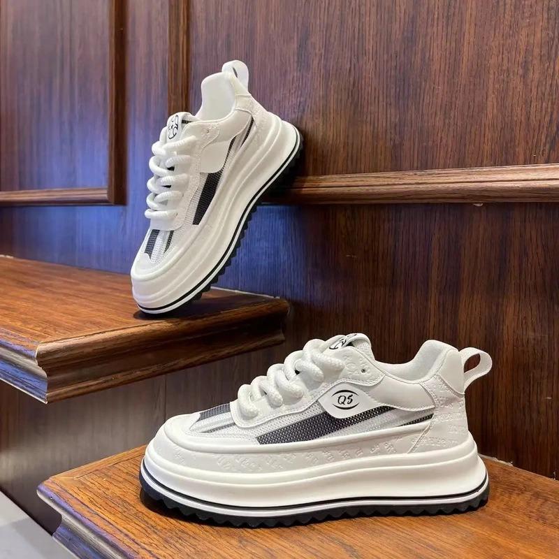 Fashion Summer Youth Casual Sneakers Men Fashion Versatile Breathable Man Platform Vulcanized Shoes Leisure Non Slip Running Shoes 2025