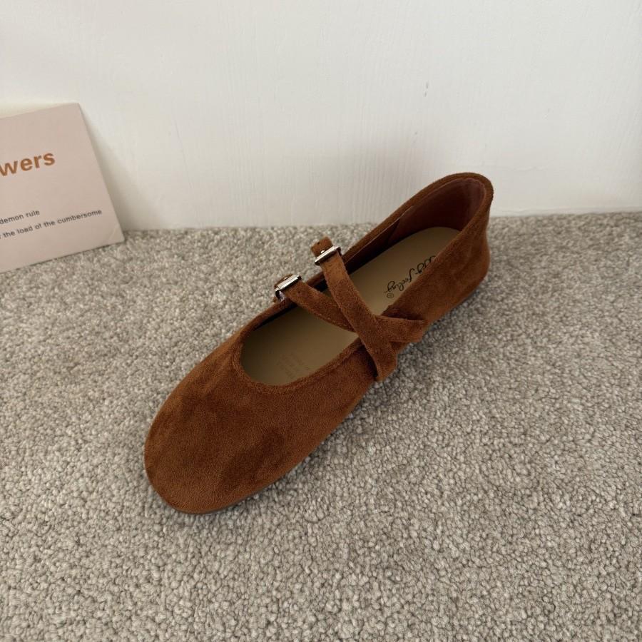 French gentle wind cross Mary Jane shoes with skirt 2025 red single shoes temperament light mouth soft sole grandma shoes