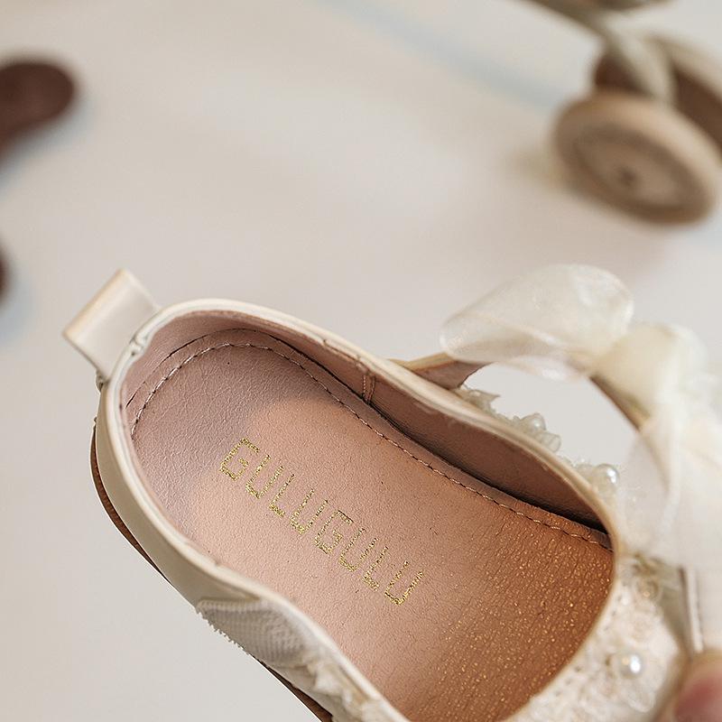 2025 Spring White Princess Shoes: Soft Sole Leather Dress Shoes for Girls