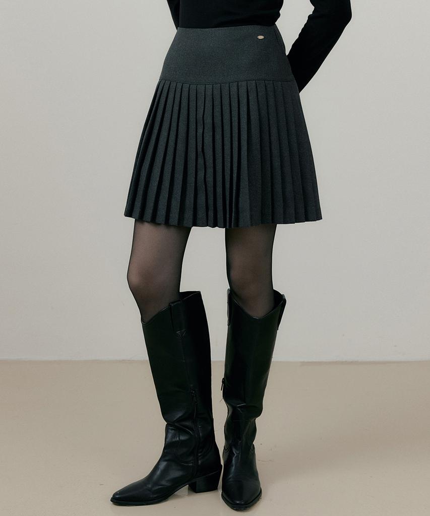 Riorg Rie Ripple Pleats Mini Skirt Charcoal