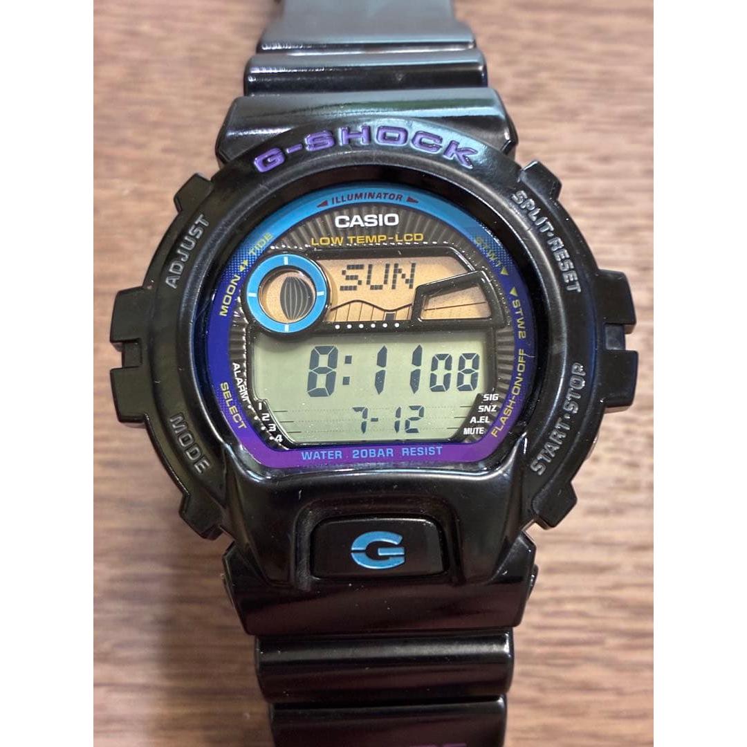 Used G-SHOCK G-LIDE GLX6900 in operation G-Shock