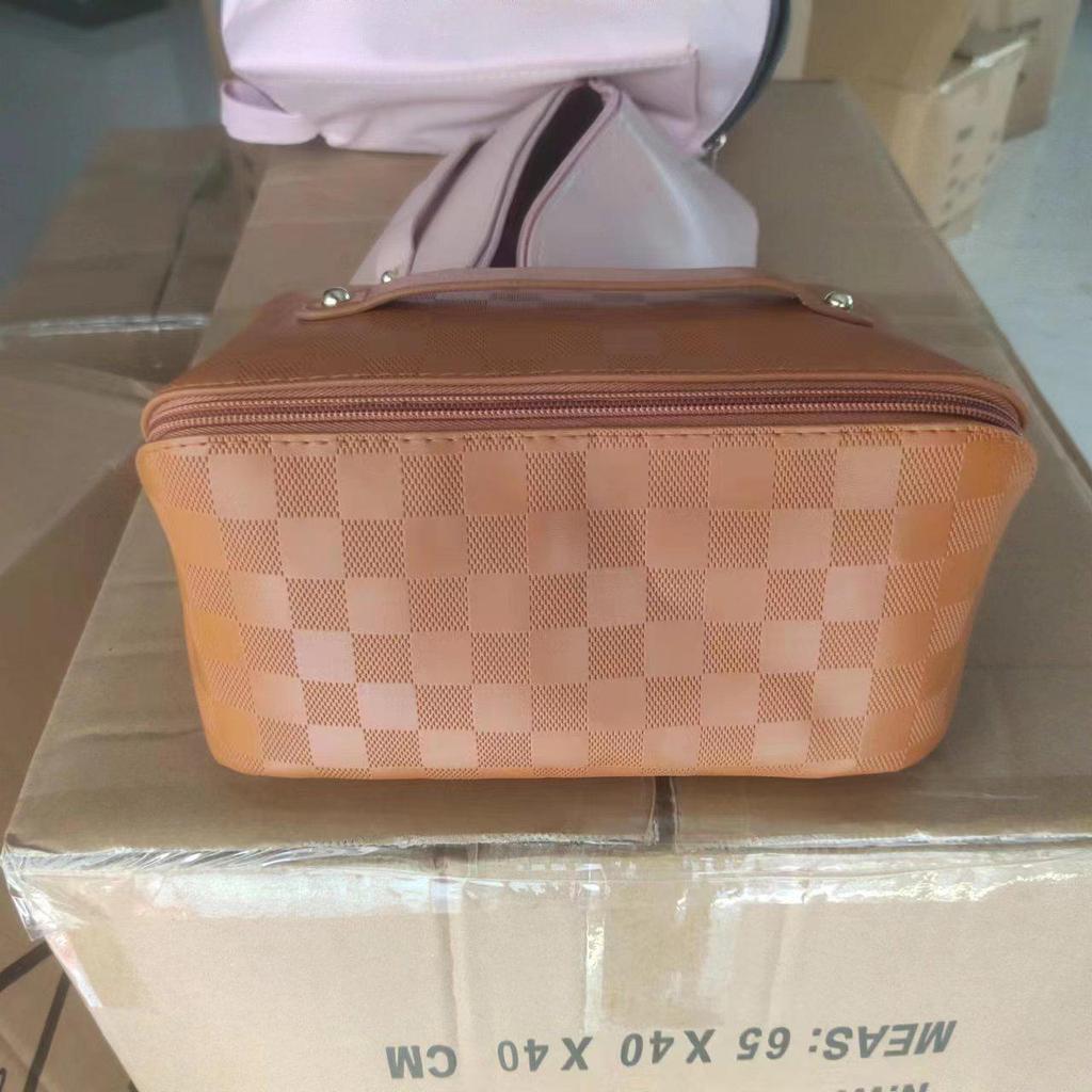 Large Capacity Portable Travel Toiletry Bag - Accordion Style Cosmetic Organizer