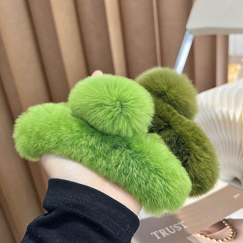Lovely Hair Claw Clips Cute Hairpin Faux Furs Hair Clip Hair Accessories Fashion Hair Barrette for Women Girls Kids
