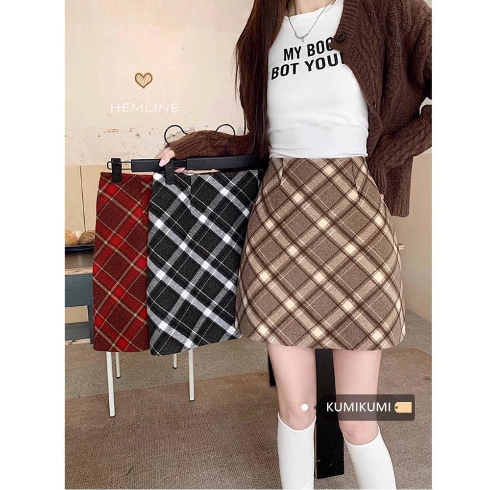 American Retro Plaid Slimming Skirt - Hip-Hugging Casual Design for Autumn/Winter