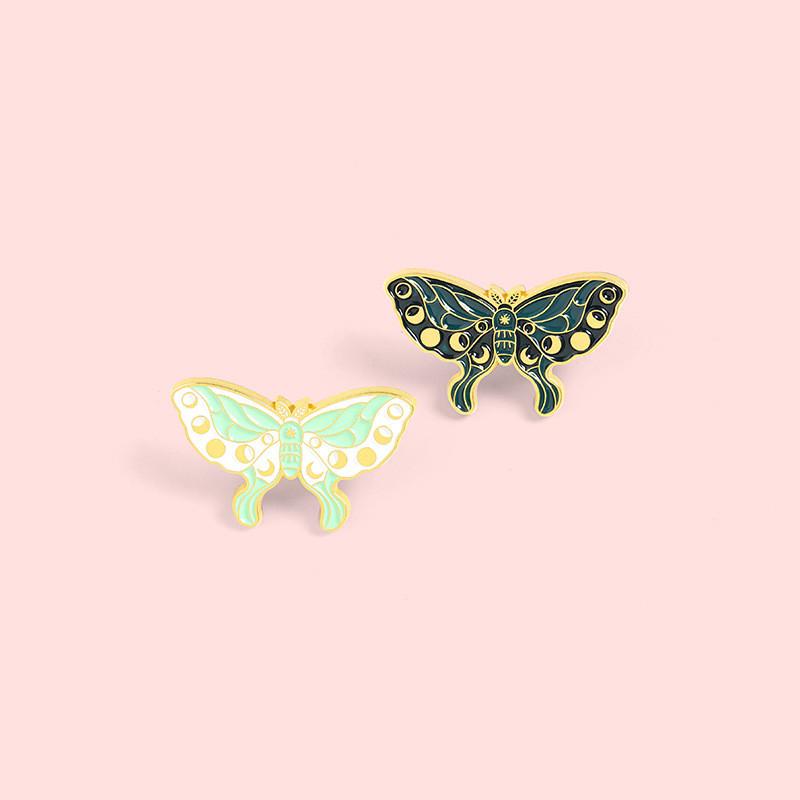 Adorable Brooch Butterfly Fashion Accessory Perfect For Gifts And Decorations