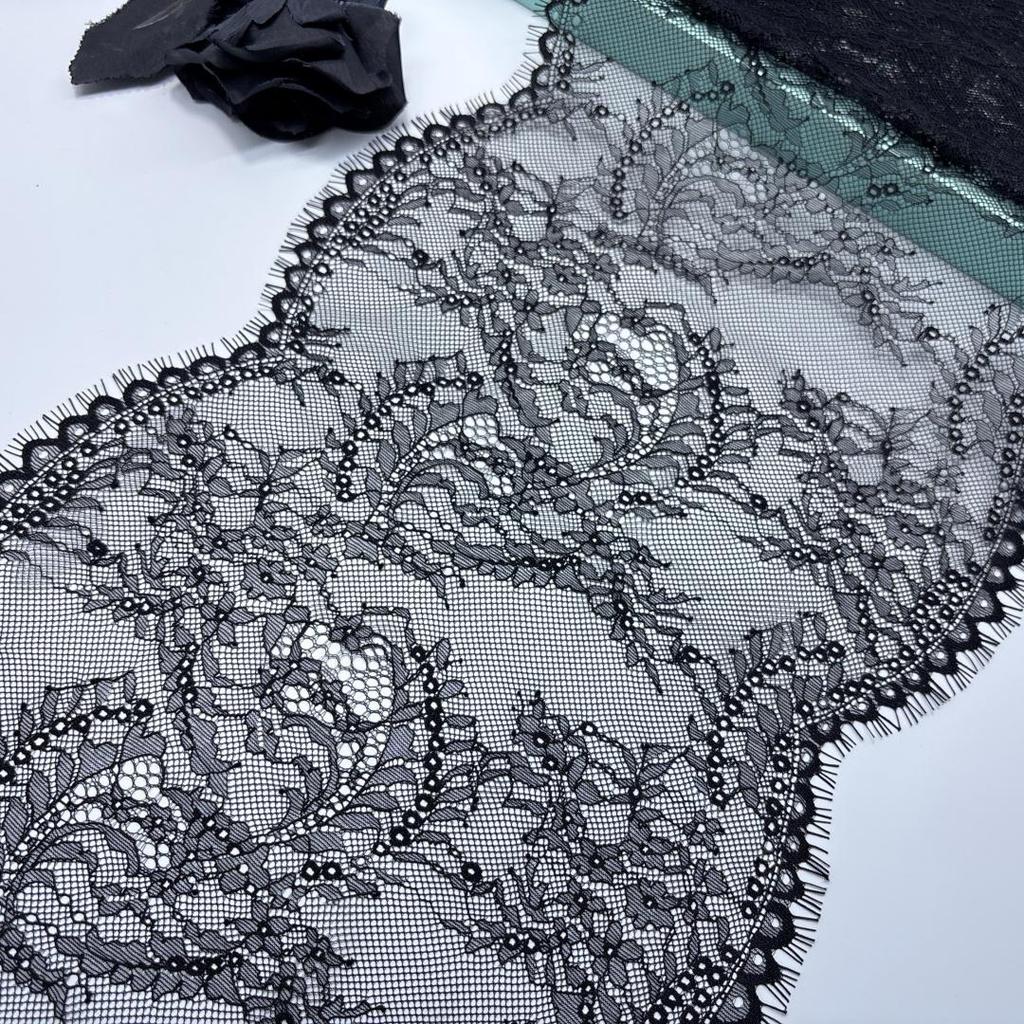 3m X 27.5cm Black Chantilly Lace, Inelastic Scalloped Nylon Lace Fabric with Eyelash for Sewing, Bra, Underwear, Lingerie, Dress, Garment, Crafting