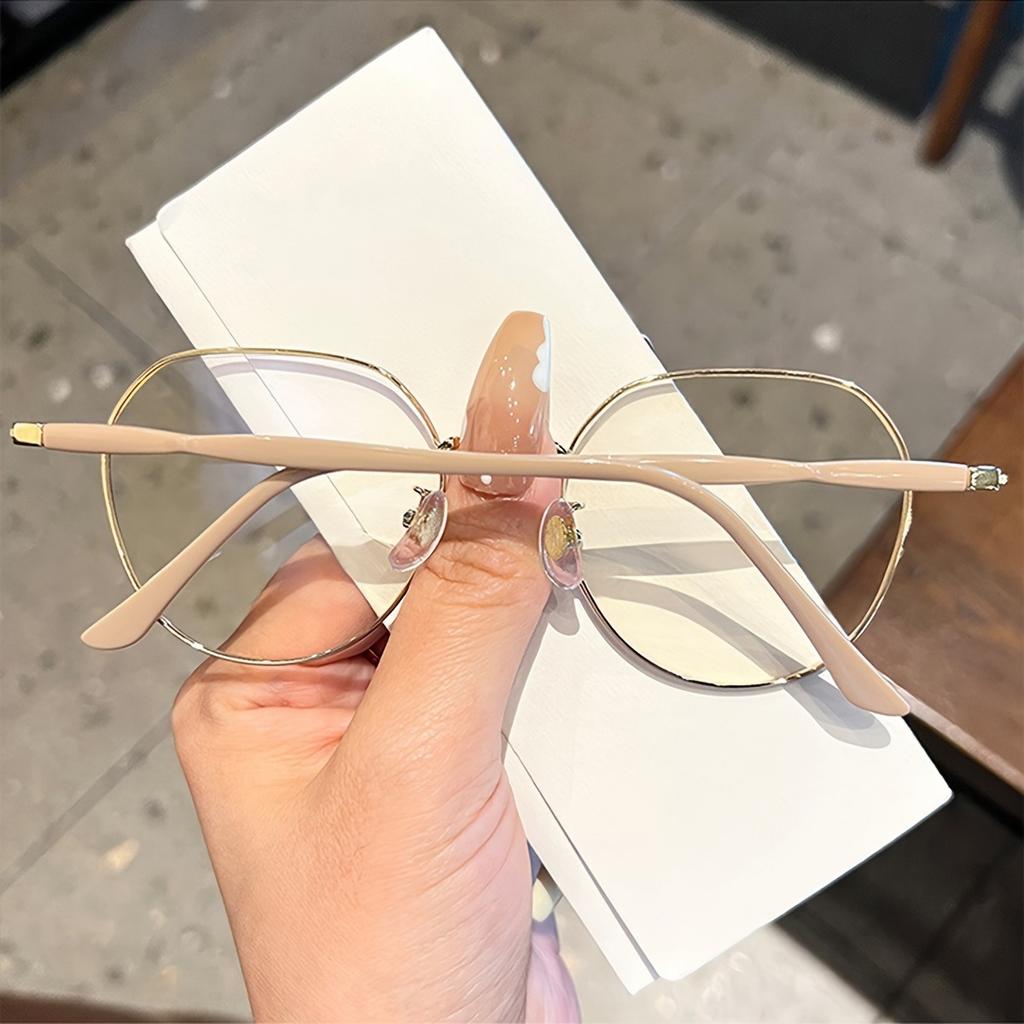1 Pair of Chic Milk Coffee-Colored Round Glasses for Students - Sleek PC Frame & Lens Anti-Blue Light Protection