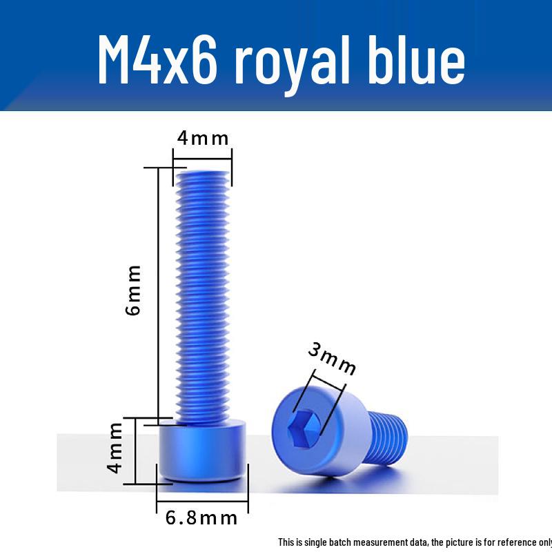 Šroub s vnitřním šestihranem M4 z eloxované hliníkové slitiny s válcovou zápustnou hlavou, antikorozní, barevná povrchová úprava.
