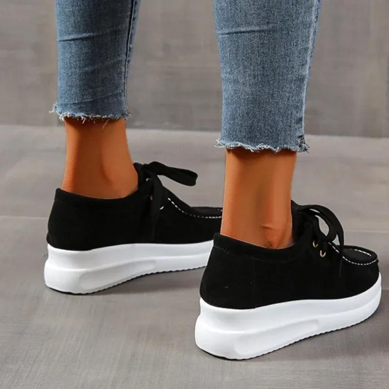 Mode Rood Nieuwe Dames Casual Schoenen Sleehakken Platform Sneakers voor Dames Suède Dames Sportschoenen Vrouwelijk Veterschoenen Tennisschoenen Plus Size 43