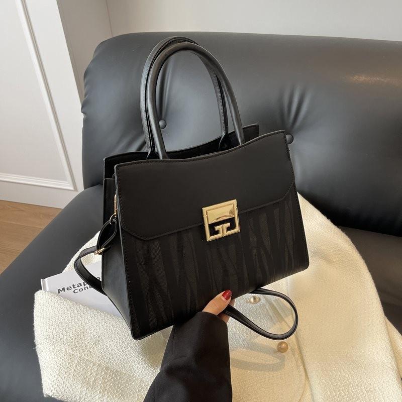 

Елегантна Червона Весільна Сумка Для Жінок Стильна Осінньо-Зимова Сумка Через Плече Для Наречених чорний