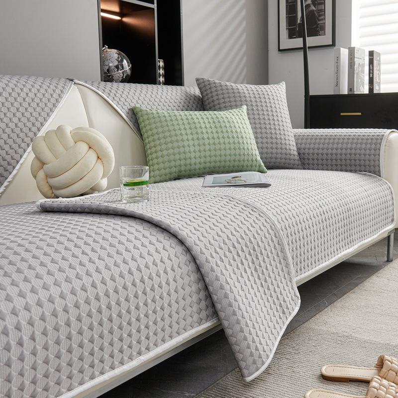 

Solid Color Rhombus Cool Sofa Mat New Summer High-End Non-Slip Ice Silk Sofa Cushion Cover 70*70cm