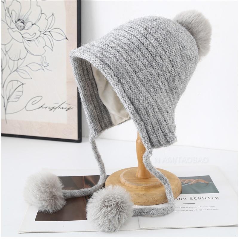 Korean Hairball Strap Solid Color Double-Layer Knitted Bomber Hat Women Simple Casual Versatile Cute Wool Pompom Beanie Cap