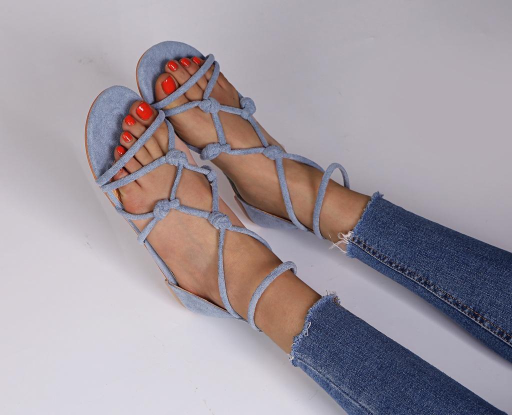 Luxurious Ladies Women Sandals Fashion Casual Shoes Slippers Flat Retro New Large Size