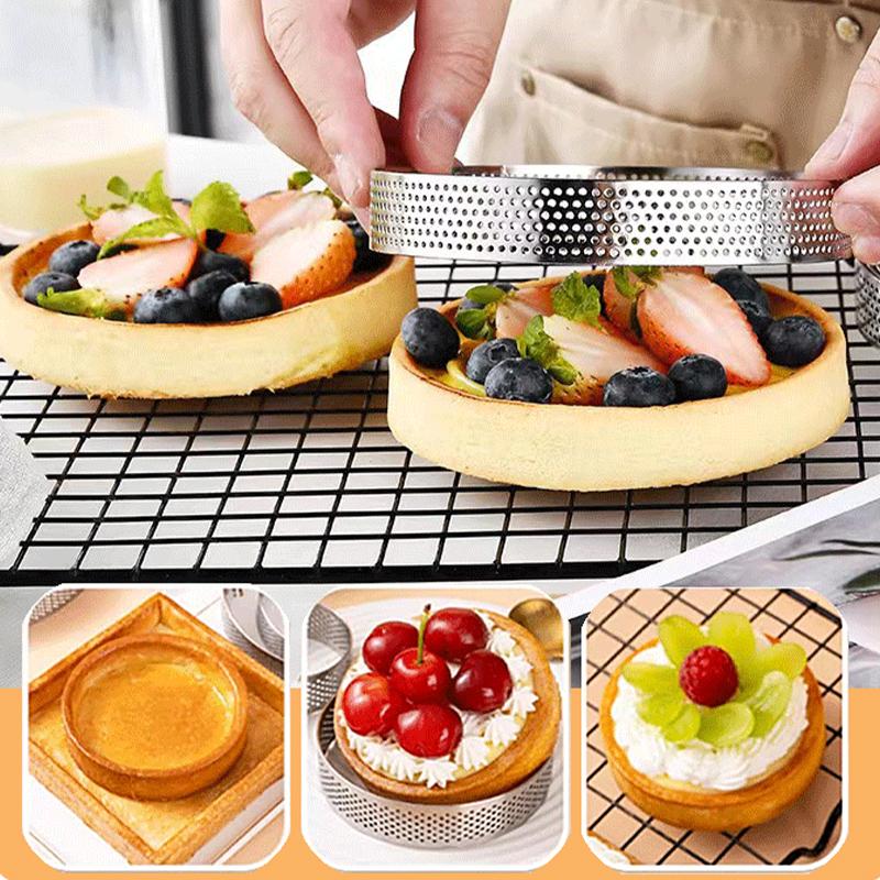 304 Stainless Steel Tart Ring 8pcs Heat-Resistant Perforated Cake Mousse Ring Round Ring Doughnut Tools for Cookies Tarts Pies