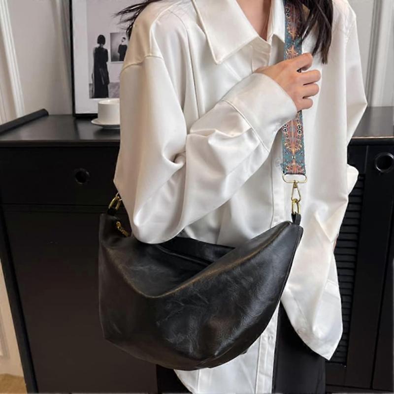 Messenger Bag for Women, Fashionable Casual Shoulder Bag, Adjustable Strap, Large Capacity, Solid Black for Weekend Travel