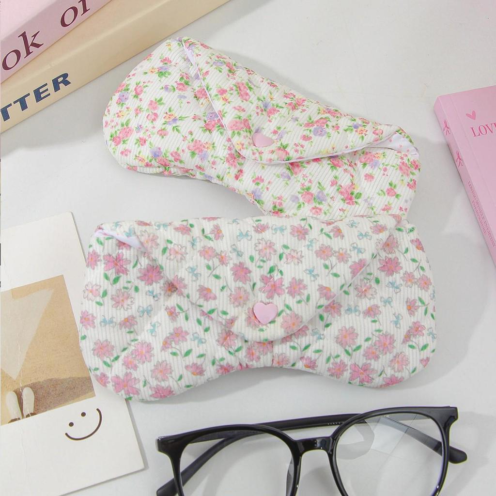 Heart-Shaped Corduroy Padded Glasses Case – Ins Style