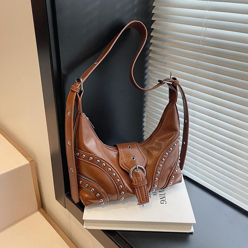 

Женская сумка на плечо из ПУ кожи, сумка-полумесяц с заклепками, сумка под мышкой с пряжкой, сумка-хобо большой вместимости для работы и путешествий 26x10x21cm коричневый