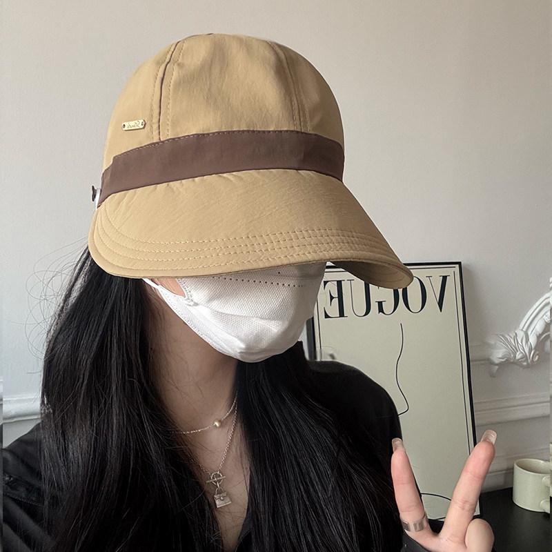 Womens Adjustable Fisherman Hat Wide Brim UV Blocking Sun Hat Lightweight Travel Casual Cap for Beach Outdoor Use