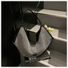New Holiday Style High-end Sense Large Capacity Tote Bag Dumpling Bag Lazy Wind One Shoulder Messenger Bag Women