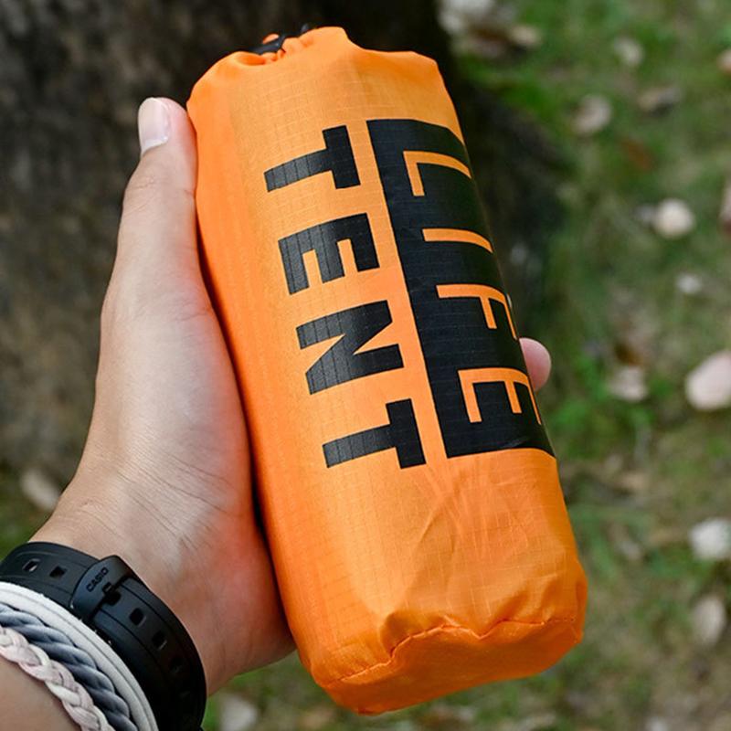 Outdoor Insulated Emergency Tent Waterproof Emergency Life Saving Insulated Tent Includes Life Whistle Ripstop Tentpouch